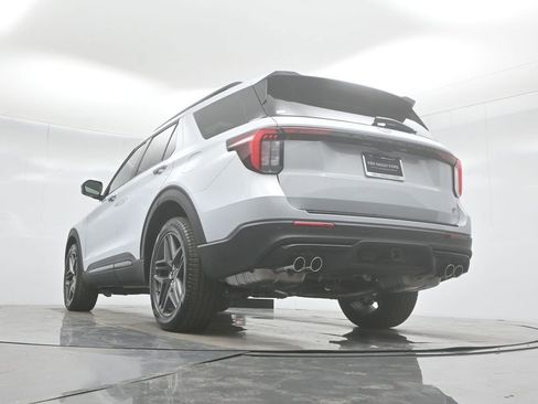 New 2026 Ford Explorer ST w/ Sun And Sound Package image 48