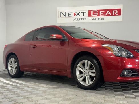 Used 2013 Nissan Altima 2.5 S w/ Premium Pkg FWD image 2