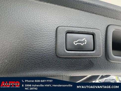 Used 2017 Subaru Forester 2.0XT Touring AWD/4WD image 29