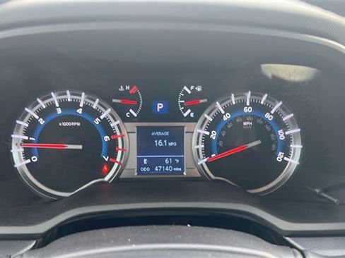 Used 2019 Toyota 4Runner TRD Off-Road image 19