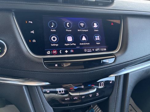 Used 2022 Cadillac XT5 Premium Luxury w/ Technology Package AWD/4WD image 24