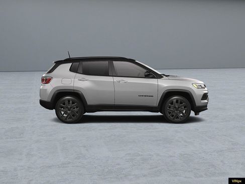 New 2026 Jeep Compass Limited image 9