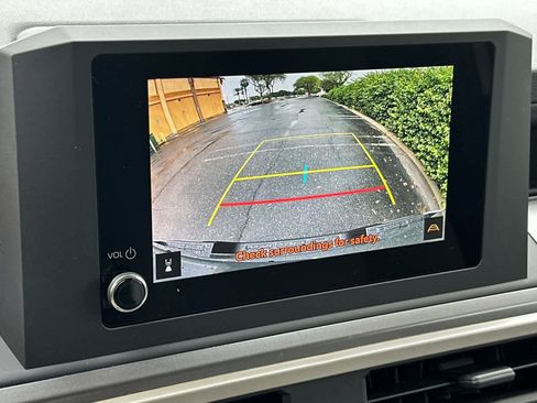 Used 2025 Toyota Tacoma SR5 w/ SR5 Upgrade Package image 18