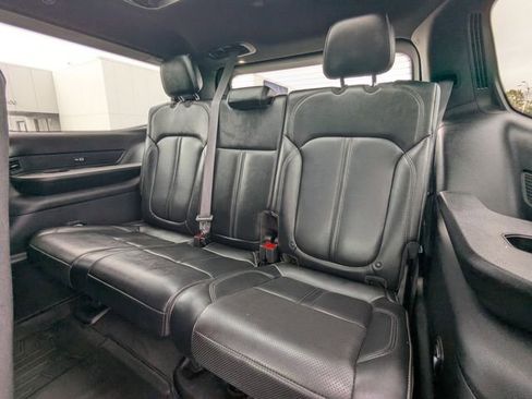 Used 2022 Jeep Wagoneer Series II w/ Premium Group I image 18