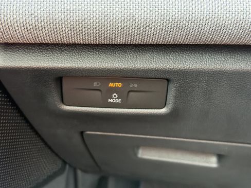 New 2026 Volkswagen Tiguan S image 24