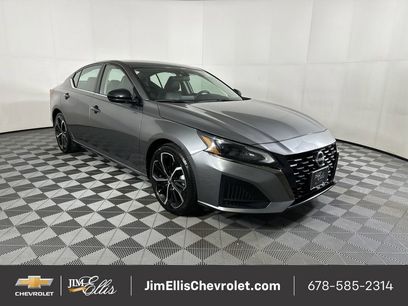 Used 2023 Nissan Altima 2.5 SR
