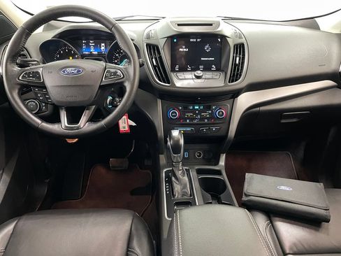 Used 2018 Ford Escape SEL AWD/4WD image 2