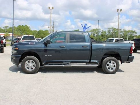 Used 2026 RAM 2500 Big Horn AWD/4WD image 6