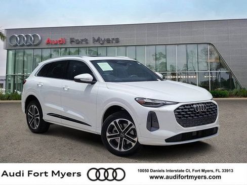 Certified 2025 Audi Q5 Premium w/ Convenience Package AWD/4WD image 1