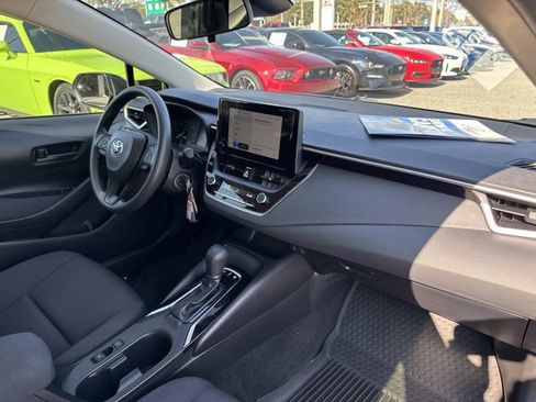 Certified 2023 Toyota Corolla LE image 17