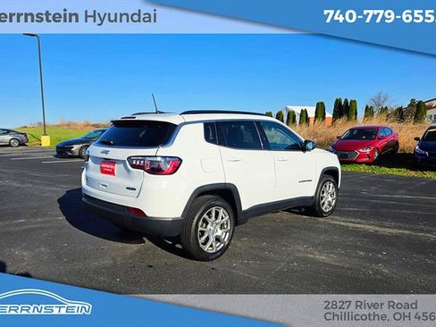 Used 2022 Jeep Compass Latitude image 27
