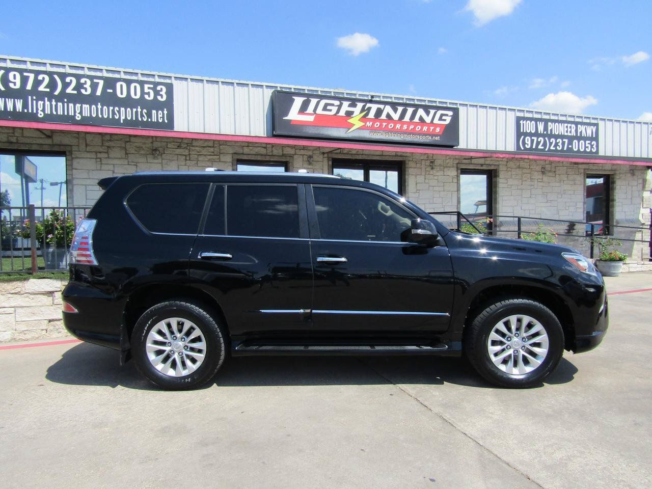 Used 2018 Lexus GX 460 Premium w/ Premium Package AWD/4WD image 5
