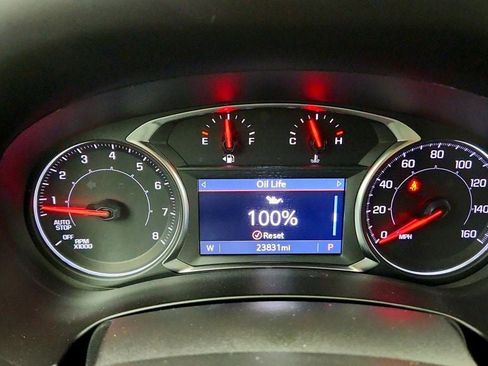 Used 2024 GMC Terrain SLT w/ Infotainment Package II AWD/4WD image 15