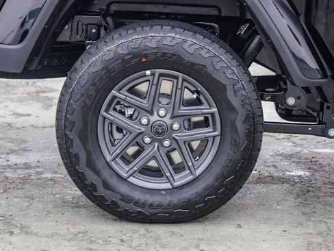 New 2026 Jeep Gladiator Sport image 12