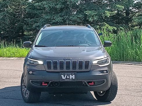 Used 2022 Jeep Cherokee Trailhawk w/ Trailer Tow Group AWD/4WD image 5