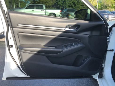 Used 2022 Nissan Altima 2.5 S image 20