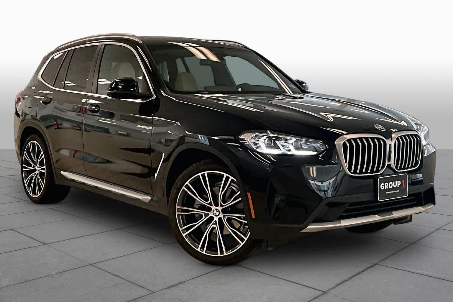 Used 2024 BMW X3 sDrive30i w/ Premium Package w/ZPA RWD image 2
