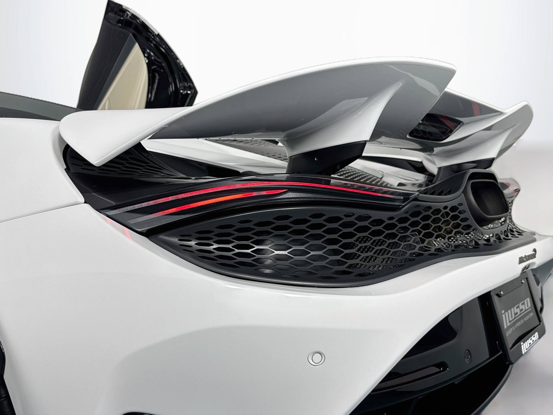 Used 2024 McLaren 750S Spider RWD image 51