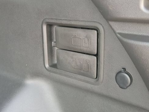 Certified 2024 Chevrolet Equinox LT w/ LPO, Floor Liner Package FWD image 33