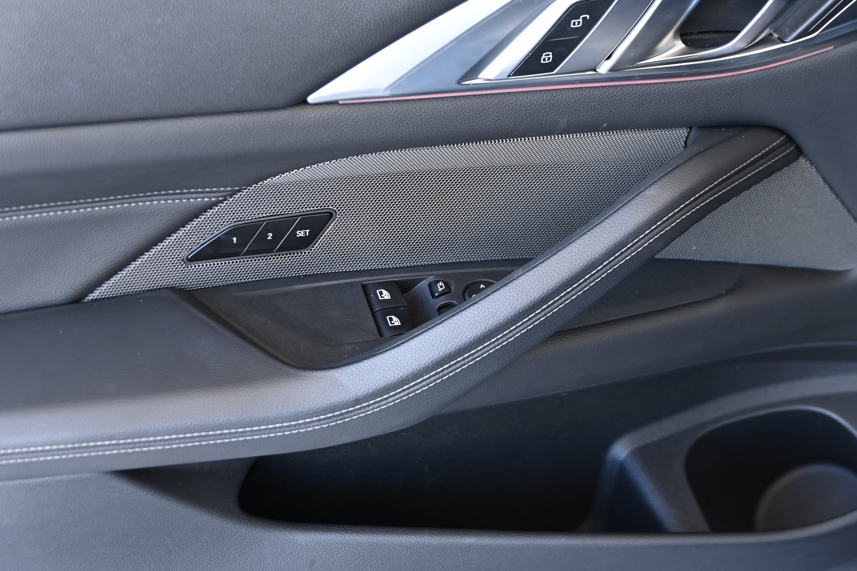 Certified 2025 BMW 430i Coupe w/ M Sport Package RWD image 24
