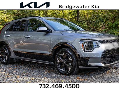 Certified 2024 Kia Niro Wind