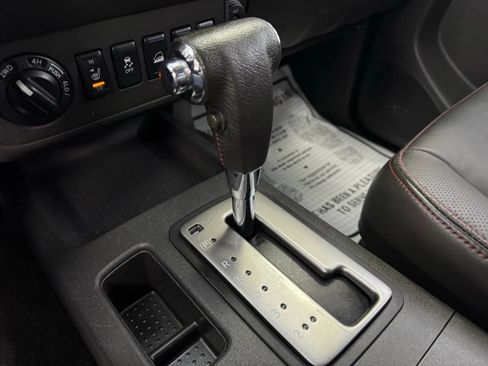 Used 2012 Nissan Frontier PRO-4X w/ Pro-4x Luxury Pkg image 26