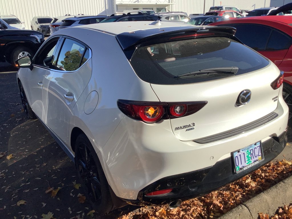 Used 2026 MAZDA MAZDA3 Hatchback w/Premium Plus Pkg AWD/4WD image 3
