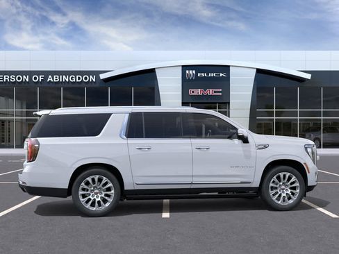New 2026 GMC Yukon XL Denali w/ Denali Reserve Package AWD/4WD image 5