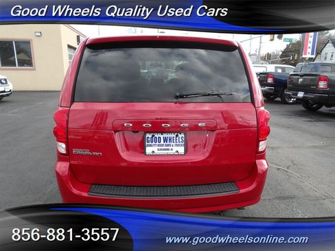 Used 2014 Dodge Grand Caravan SE image 6