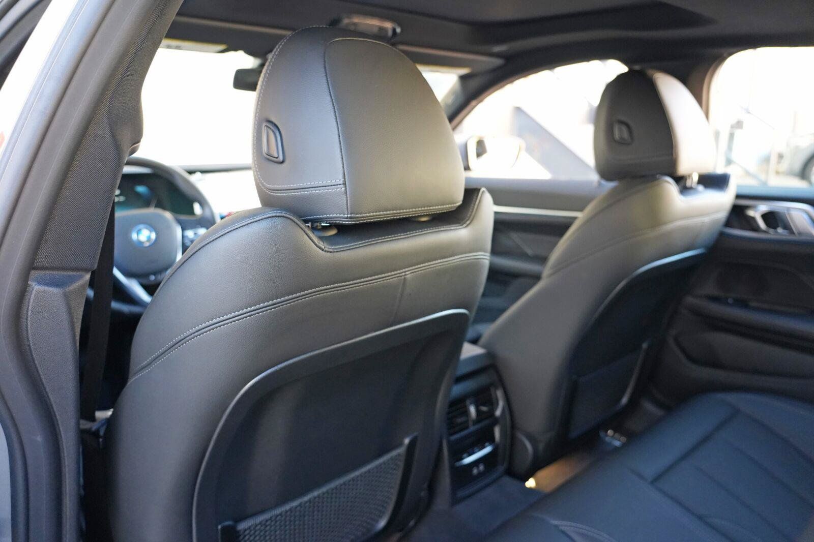 Used 2023 BMW i4 eDrive40 w/ Premium Package RWD image 37