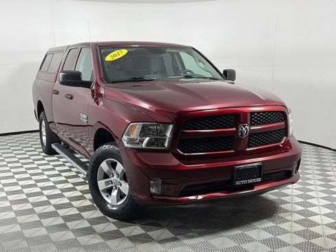 Used 2017 RAM 1500 Express AWD/4WD image 2