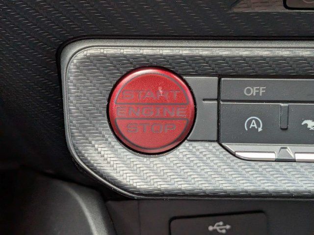 Used 2025 Ford Mustang Coupe RWD image 28