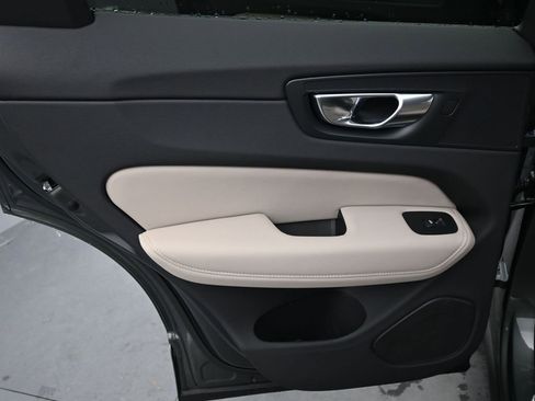 New 2026 Volvo XC60 B5 Core AWD/4WD image 20