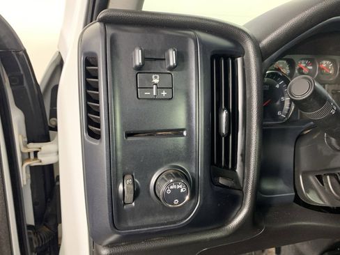 Used 2019 Chevrolet Silverado 2500 W/T image 15