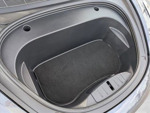 Used 2023 Tesla Model 3 Standard Range image 23