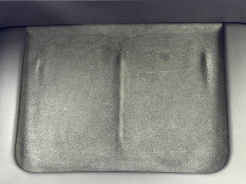 Used 2021 Tesla Model Y Performance image 21