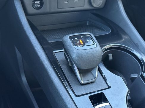 Used 2024 Nissan Rogue SV image 20