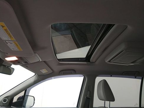 Used 2021 Honda Pilot Touring image 15
