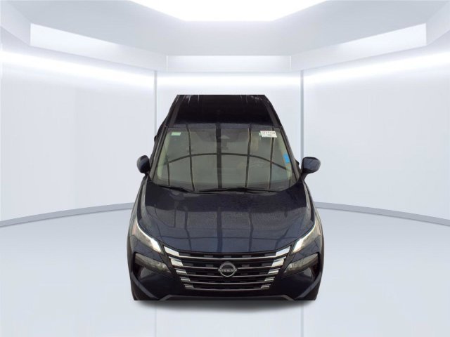 Used 2024 Nissan Rogue SV FWD image 2