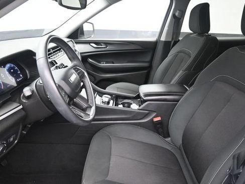Used 2023 Jeep Grand Cherokee L Laredo RWD image 17