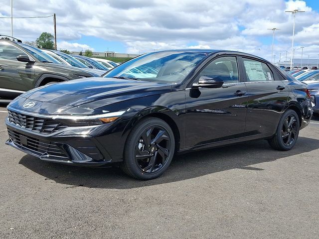 New 2026 Hyundai Elantra SEL Sport Premium w/ Cargo Package FWD image 2