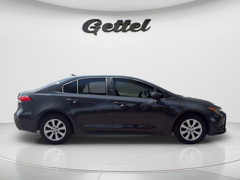 Used 2024 Toyota Corolla LE FWD image 4