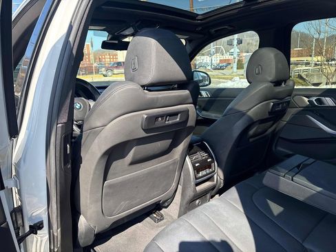 Used 2019 BMW X5 xDrive40i w/ Premium Package 2 image 25