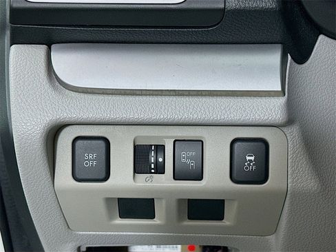 Used 2018 Subaru Forester 2.5i Premium image 10