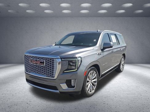 Used 2021 GMC Yukon Denali w/ Denali Ultimate Package RWD image 3