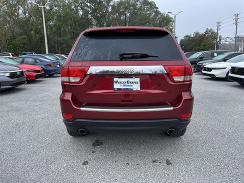 Used 2012 Jeep Grand Cherokee Overland image 5