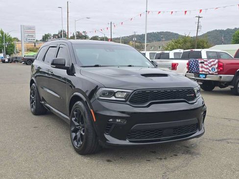 Used 2022 Dodge Durango R/T w/ Tow 'N Go Package AWD/4WD image 7