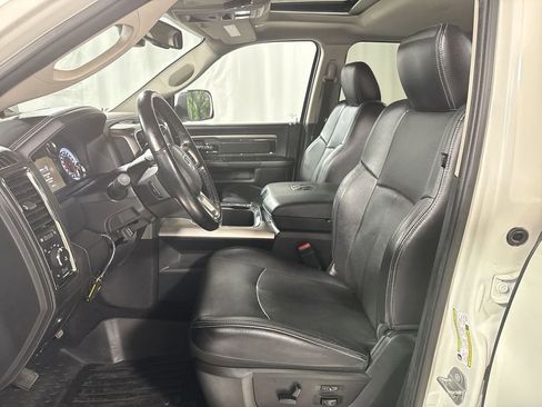 Used 2018 RAM 2500 Laramie w/ Sport Appearance Group image 17