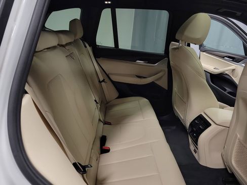 Used 2021 BMW X3 xDrive30i w/ Convenience Package image 22