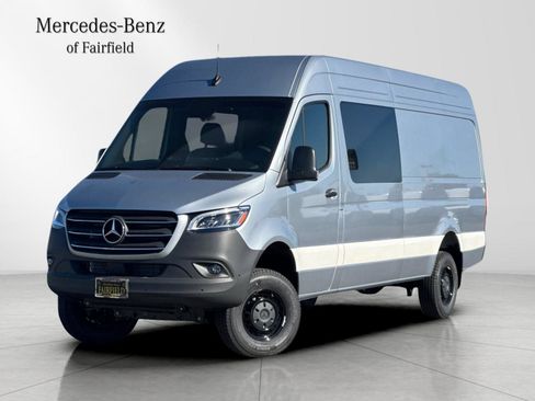 New 2025 Mercedes-Benz Sprinter 2500 image 1